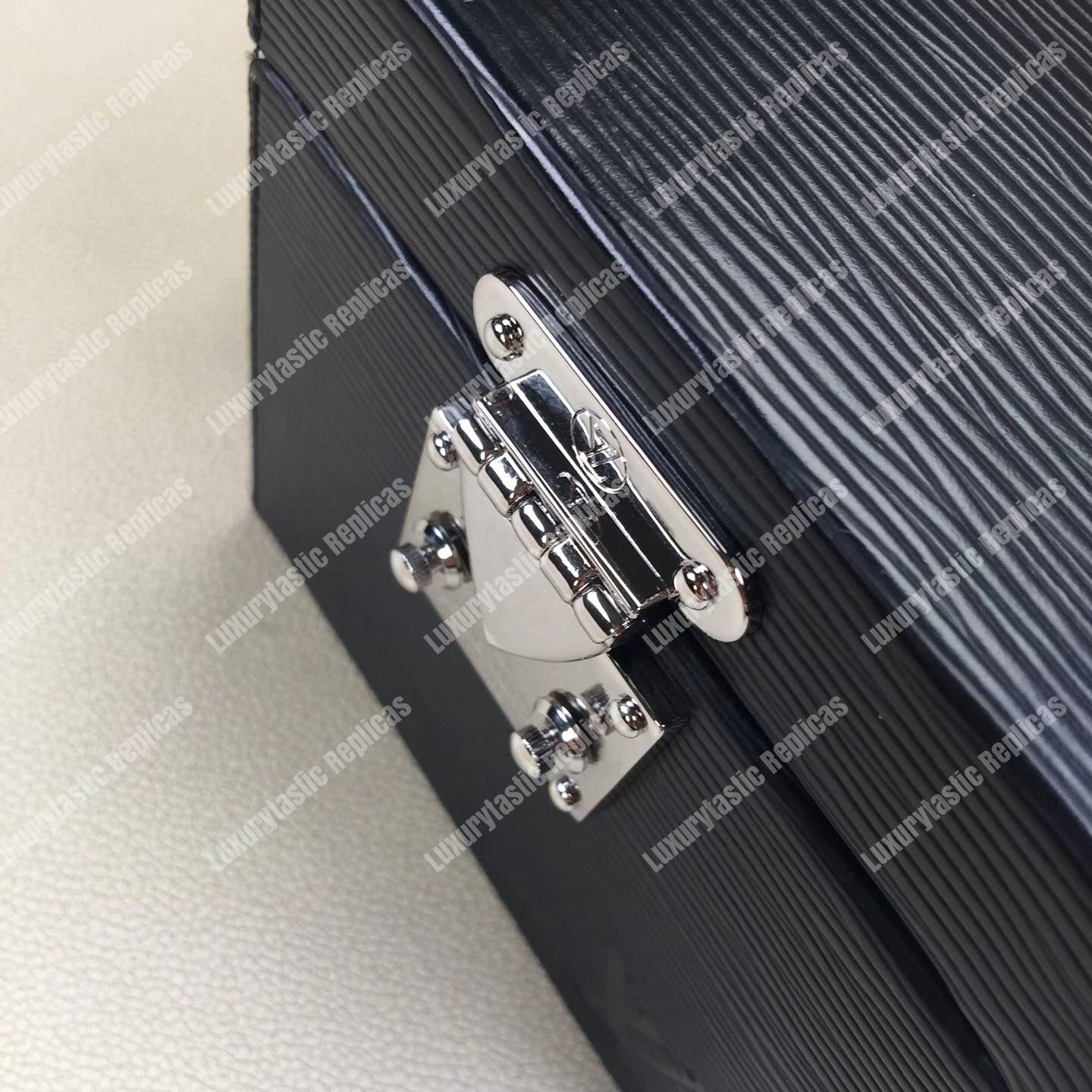 LV Bleecker Box Epi Leather Noir