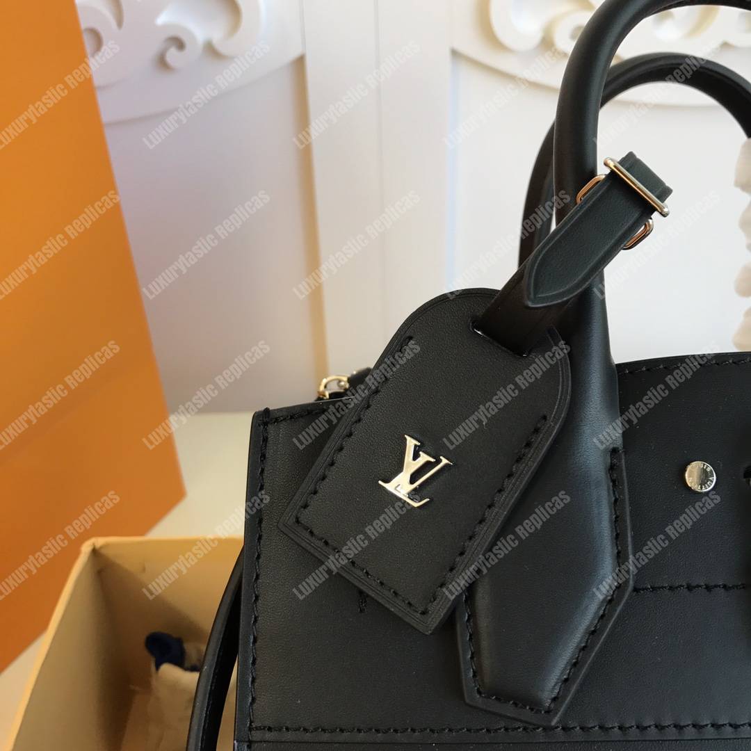 LV City Steamer MM Black