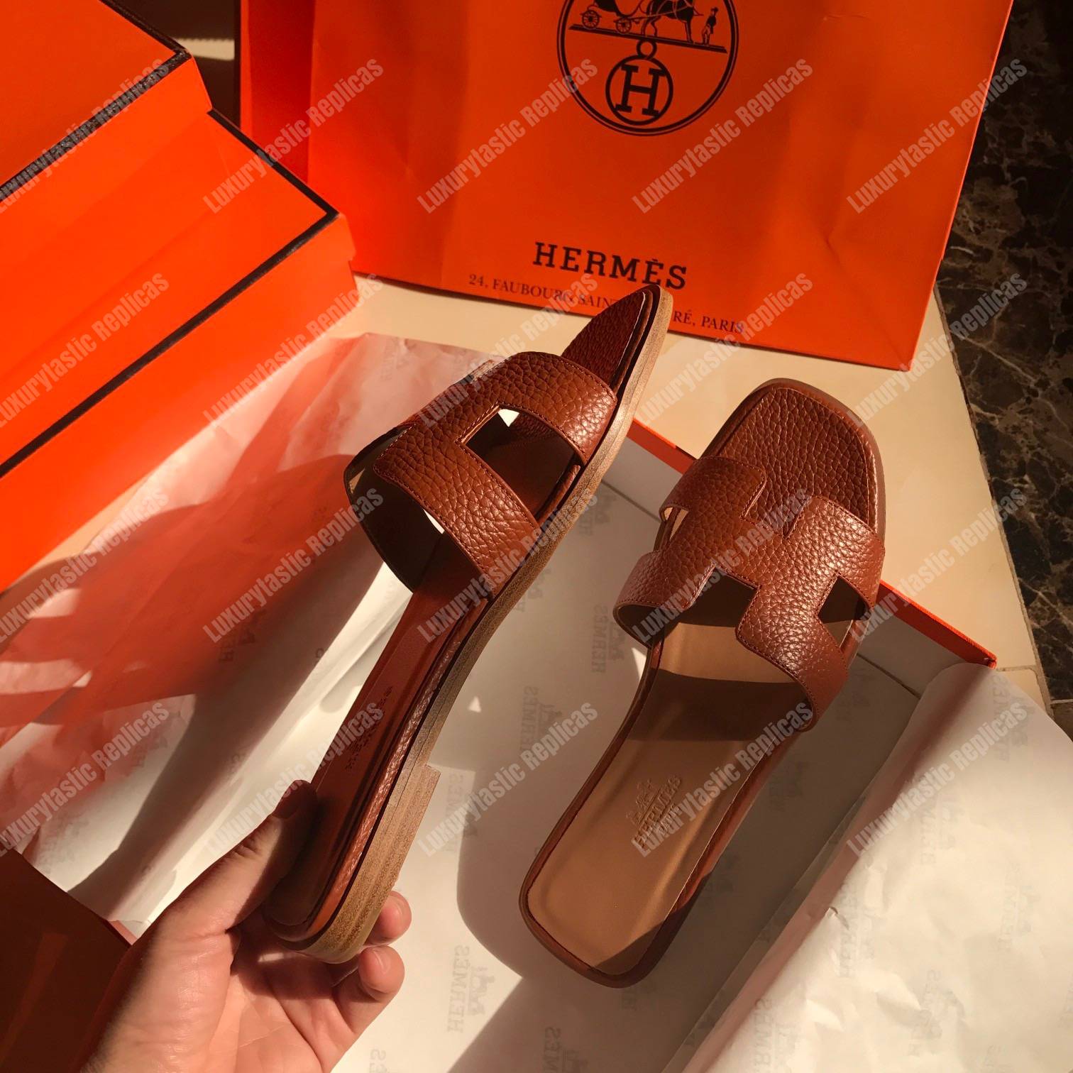 H**mes oran sandal epsom leather brown