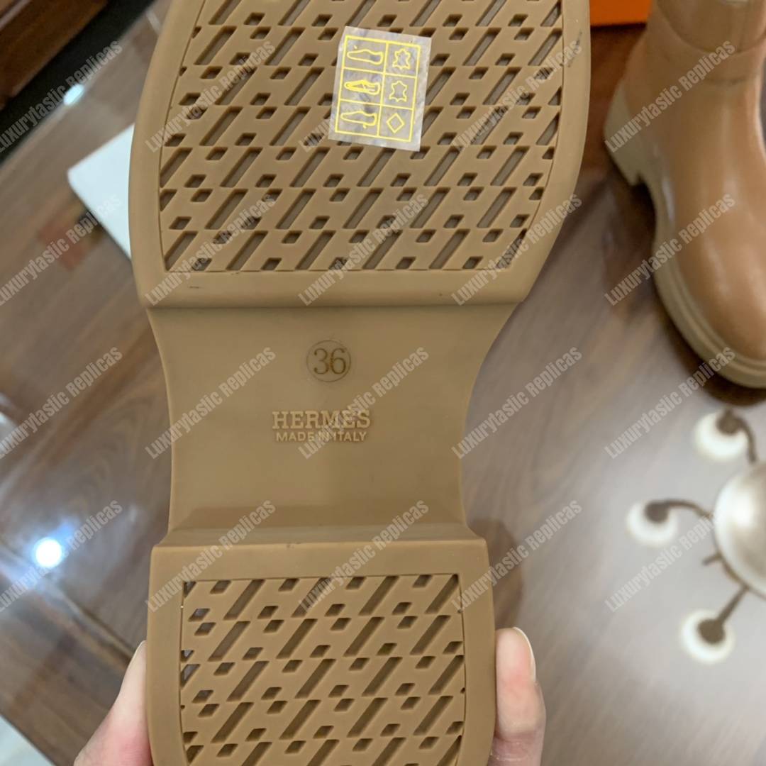 H**mes veo ankle boot brown