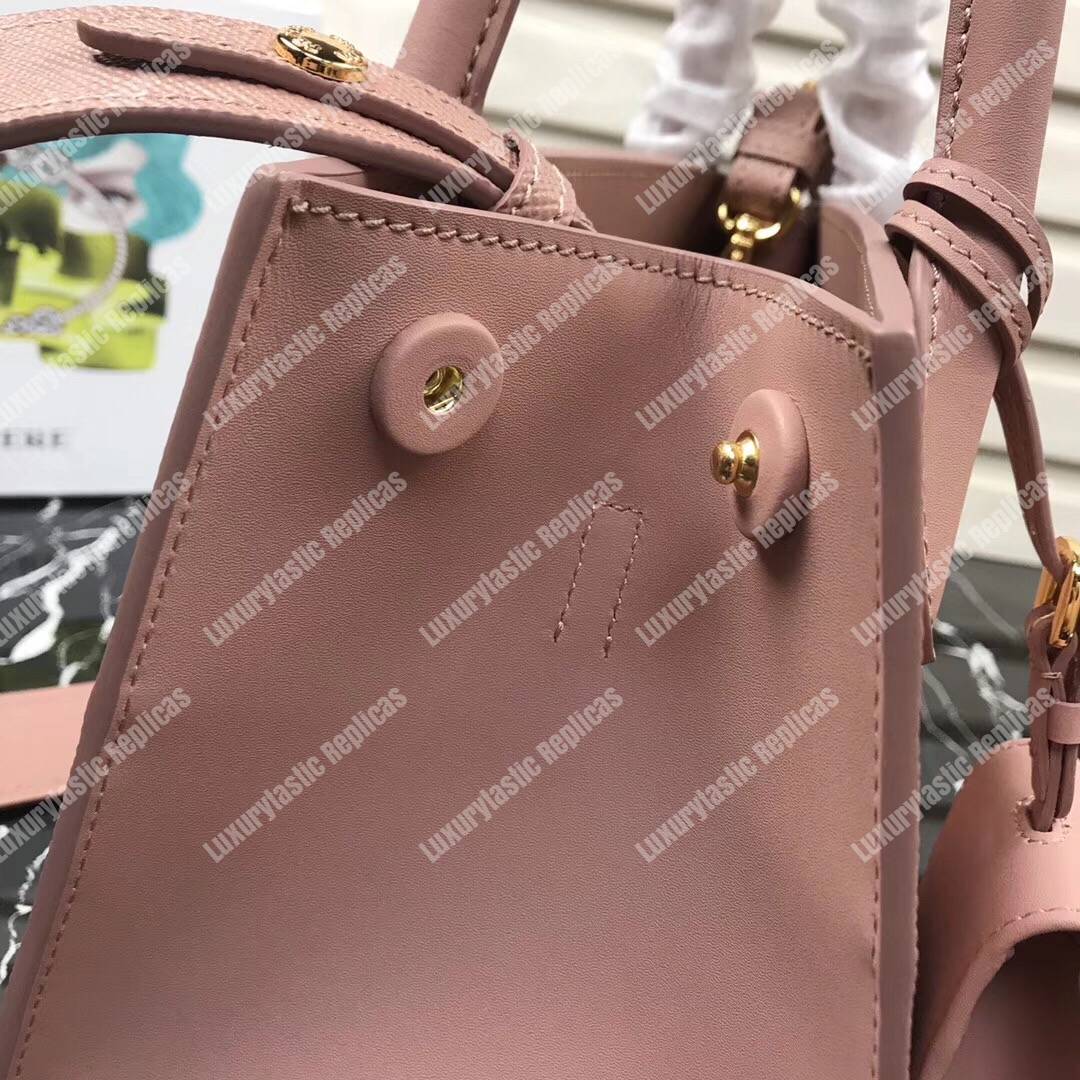 Pra*a monochrome saffiano leather bag magnolia