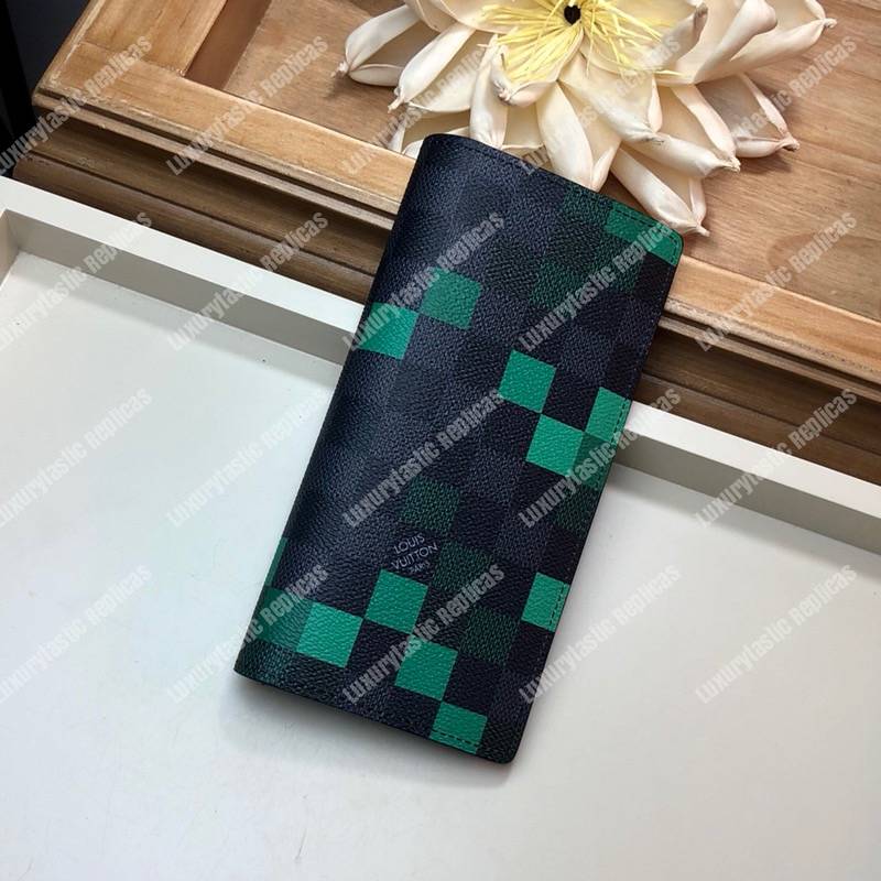 LV Brazza Wallet Damier Graphite Pixel Green