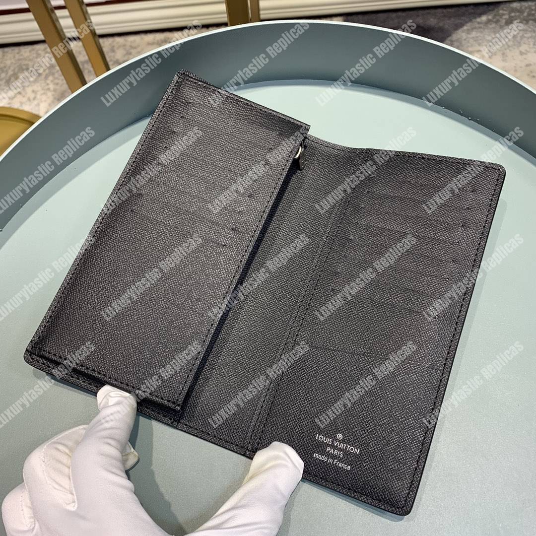 lv brazza taiga articles de voyage l**is V*t*n malletier wallet noir