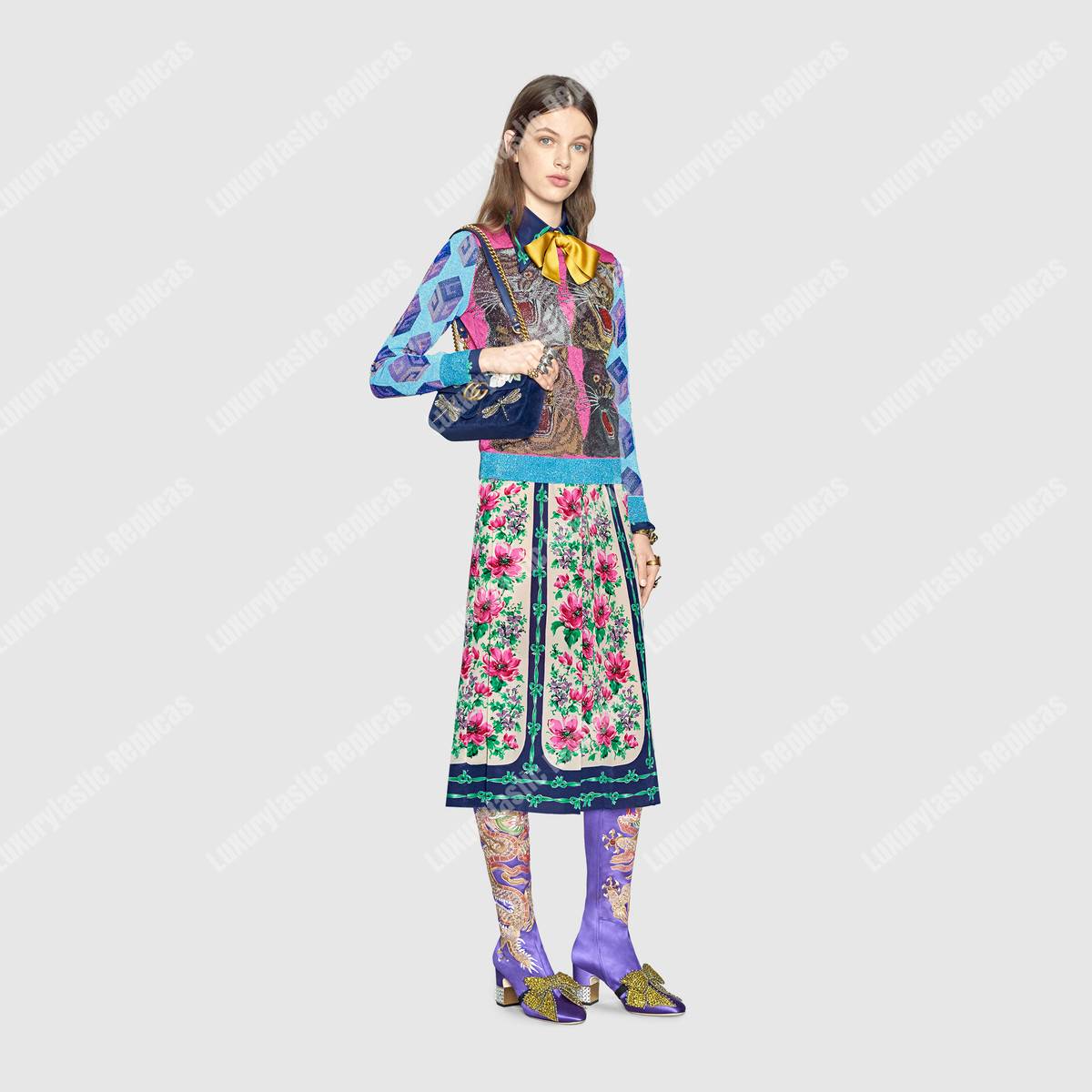 G*u*i gg marmont embroidered velvet mini bag dragonfly