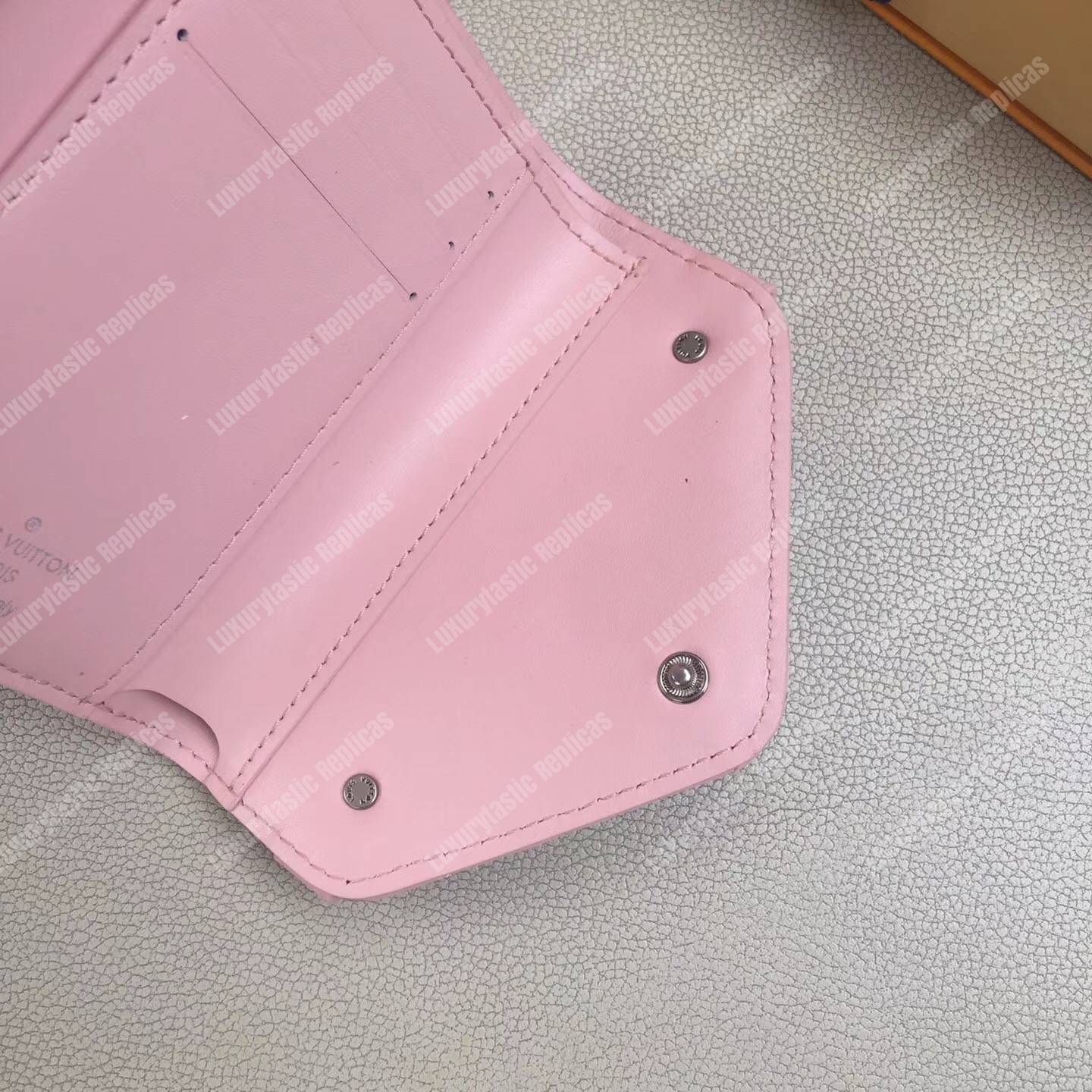LV New Wave Compact Wallet Smoothie Pink
