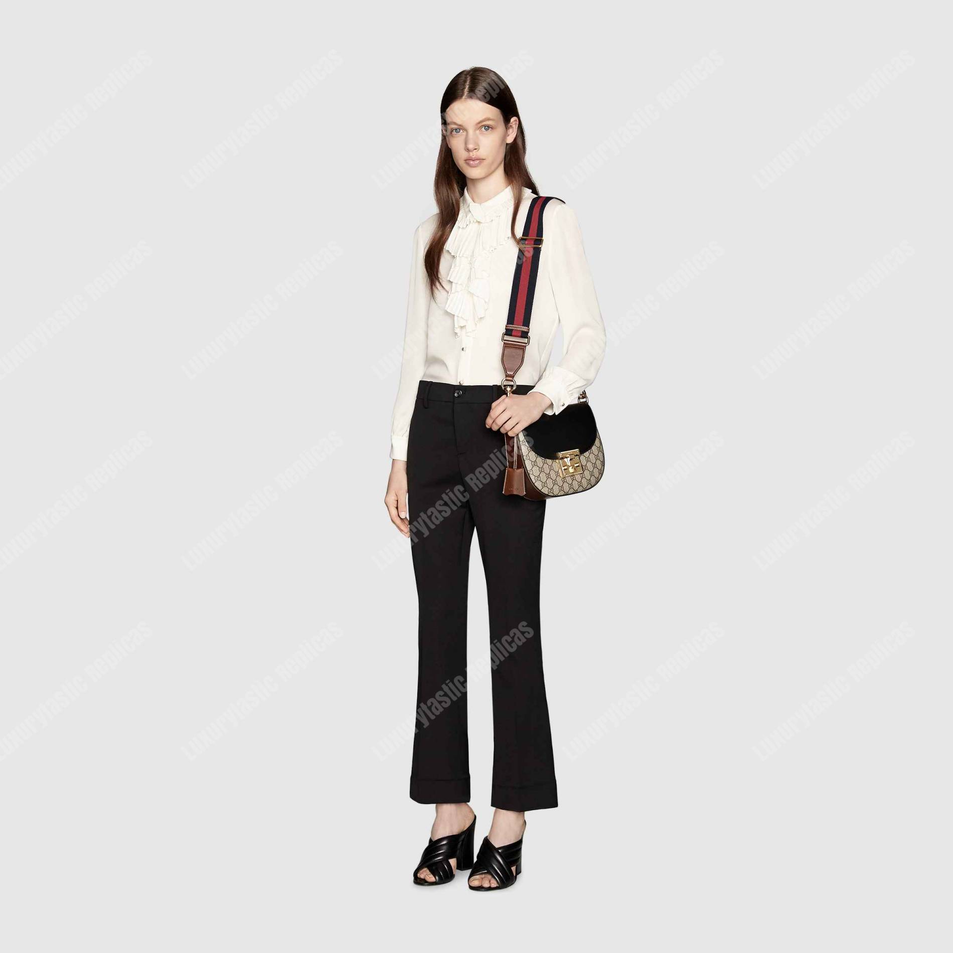 G*u*i padlock medium gg shoulder bag beige/ebony black