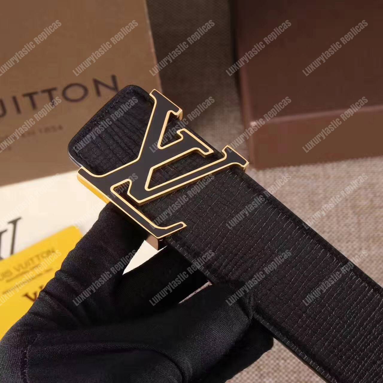 LV Initiales 40mm Epi Leather Gold Buckle