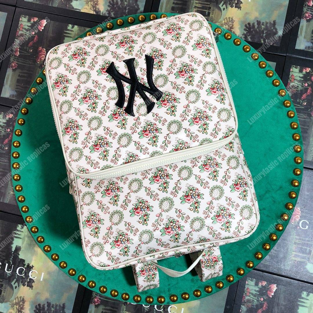 G*u*i medium backpack with ny yankees™ patch floral