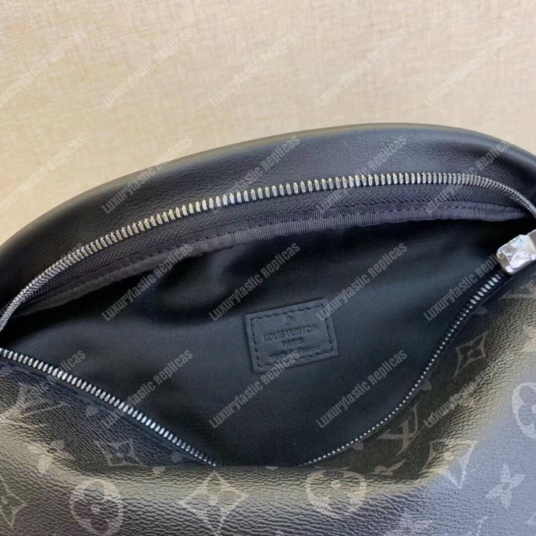 LV Discovery Bumbag Monogram Eclipse