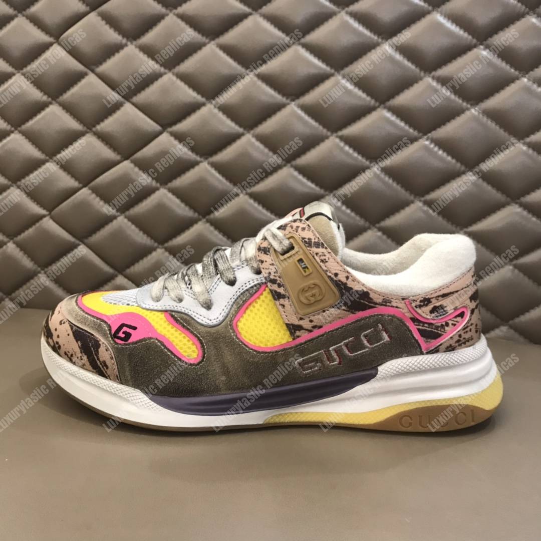 G*u*i ultrapace sneaker brown/pink lining