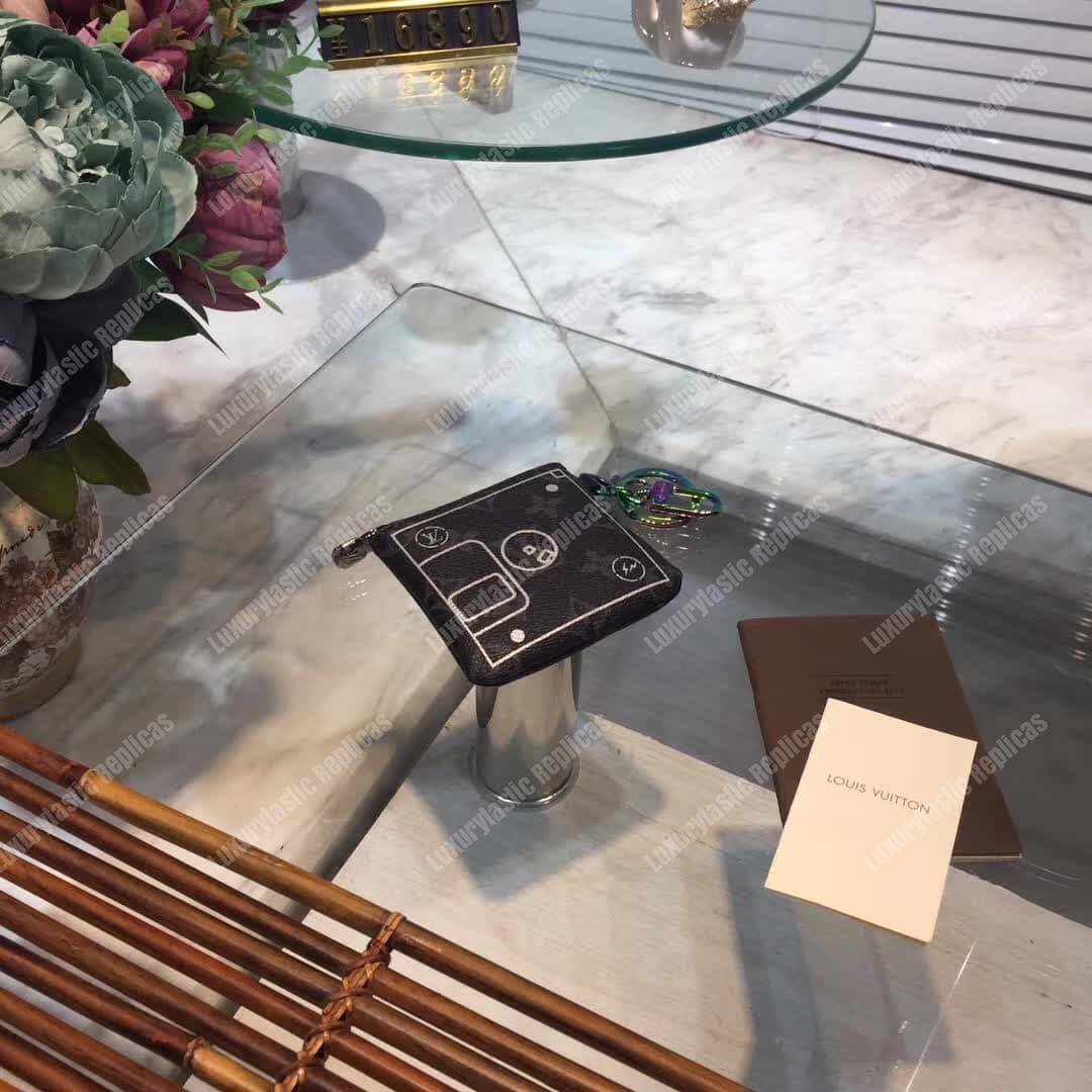 LV Small Purse Monogram Eclipse Canvas
