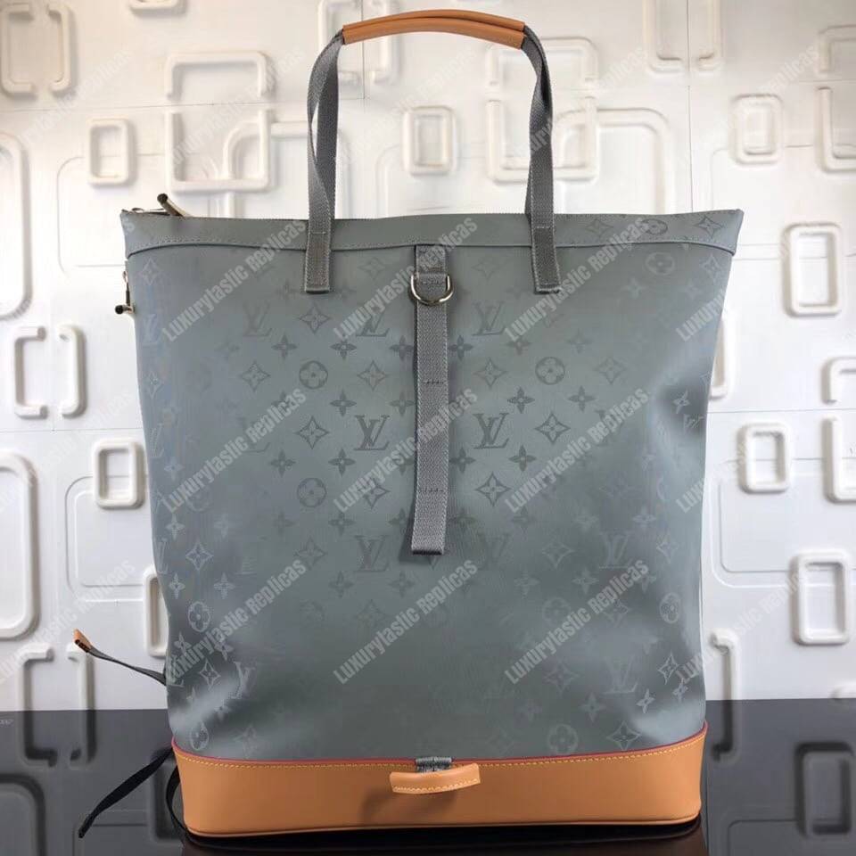 LV Zipped Tote Monogram Titanium