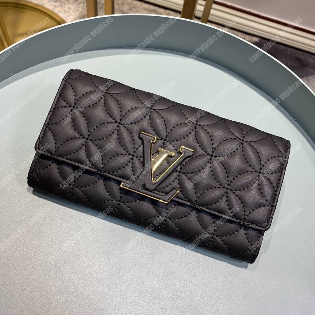 LV Capucines Wallet Noir