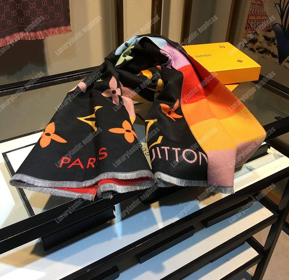 LV Reykjavik Scarf Cashmere & Wool Black Multicolor