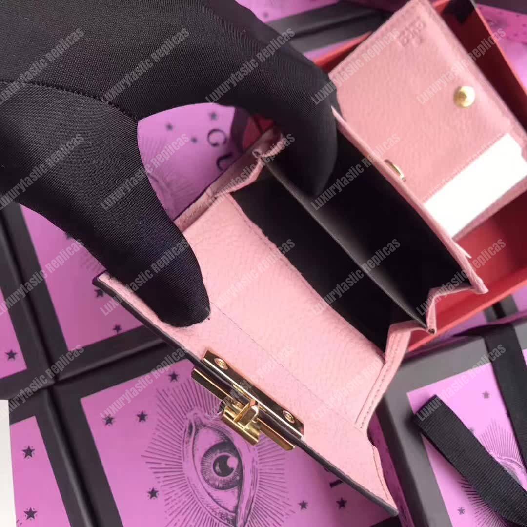 G*u*i padlock wallet pink