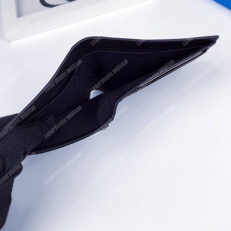 G*u*i tiger print gg sup*e wallet