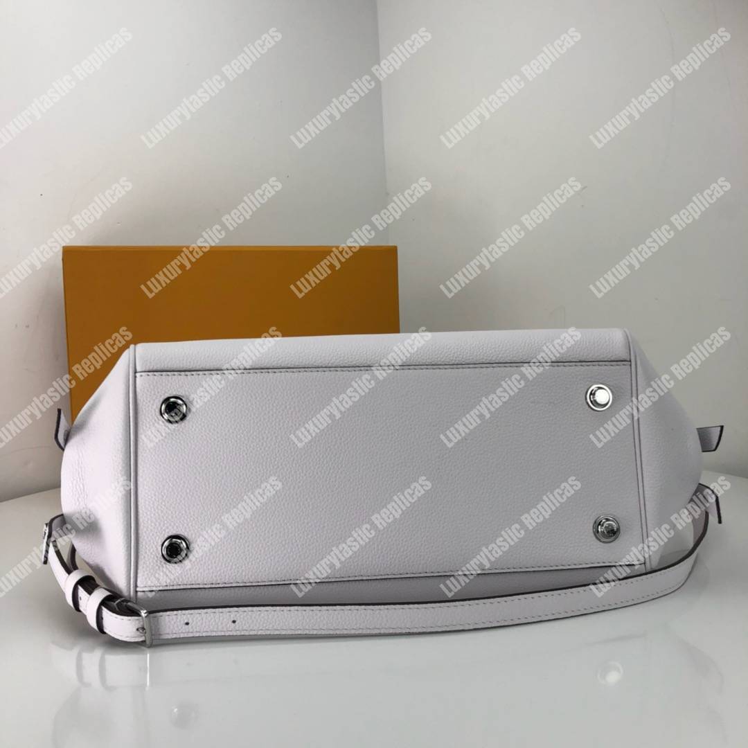 LV Milla MM Autres Cuirs Craie