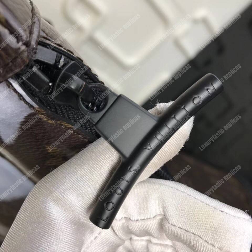 LV Zipped Tote Monogram Glaze