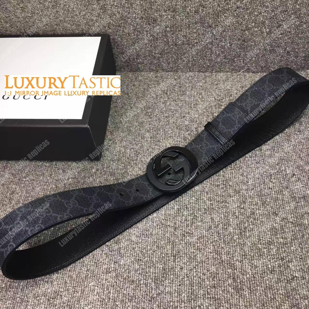 gg Sup*e belt with g buckle