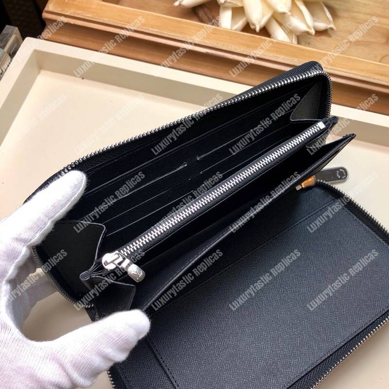 LV Zippy Organizer Taiga Leather Black