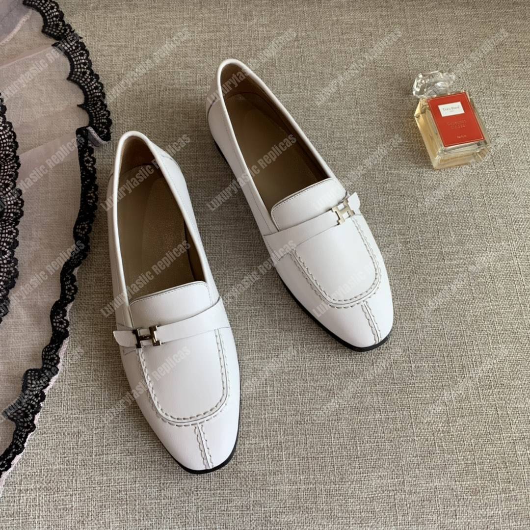 H**mes h buckle loafer white