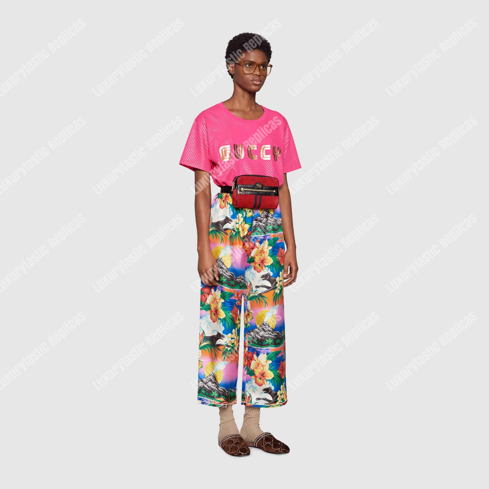 G*u*i ophidia suede small belt bag red