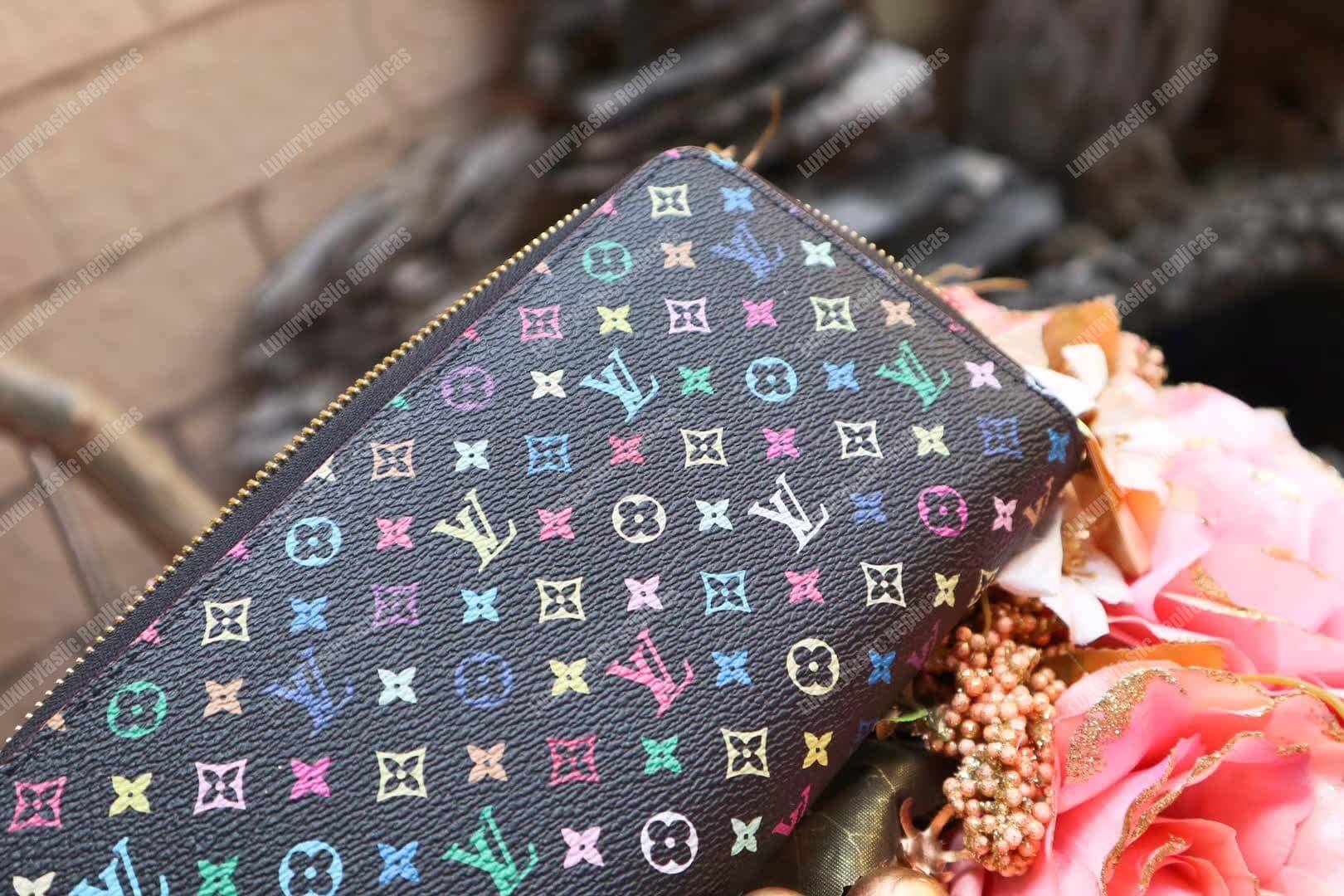 LV  Zippy Wallet Monogram Multicolore Canvas (Black)