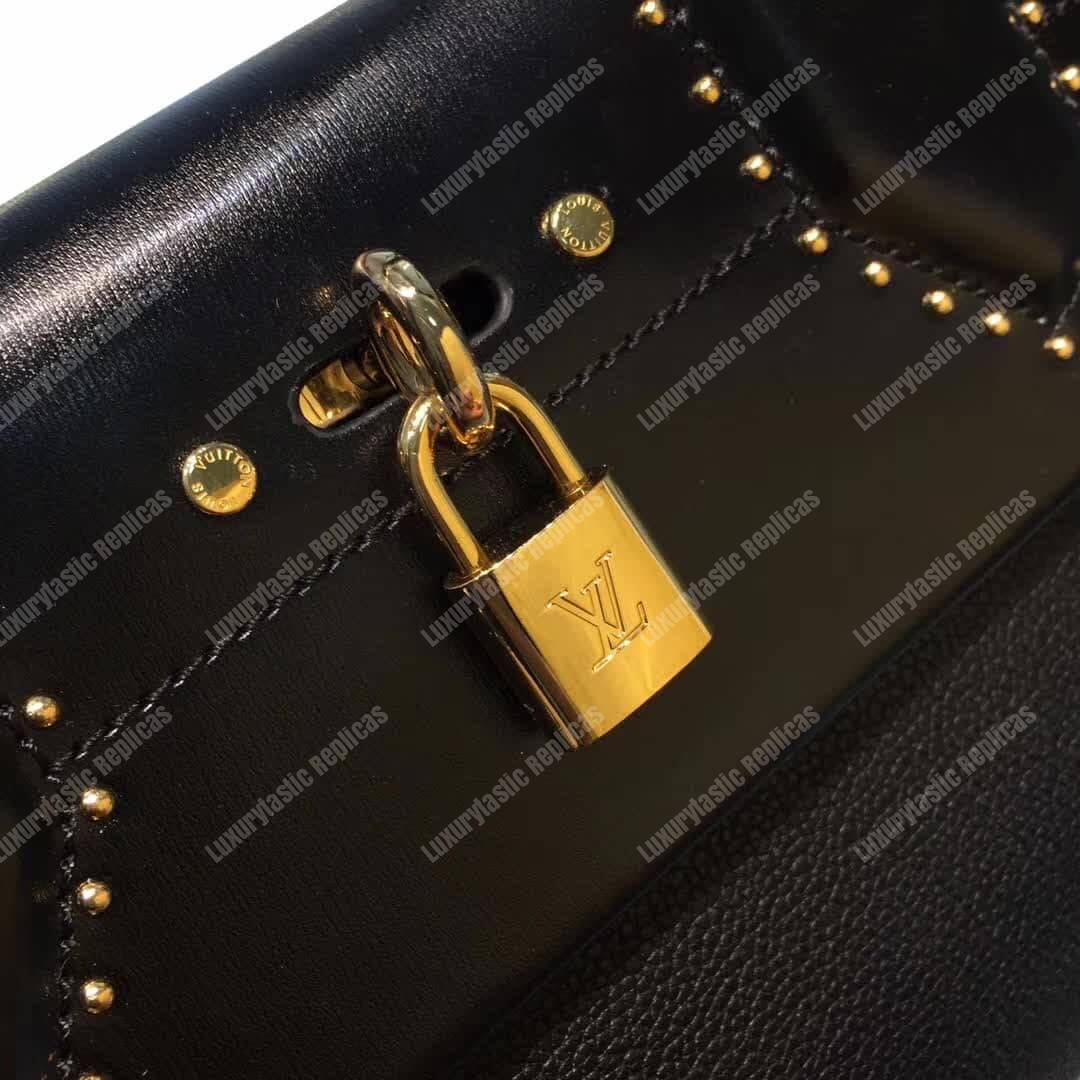 LV Pochette City Steamer Taurillon Leather Noir