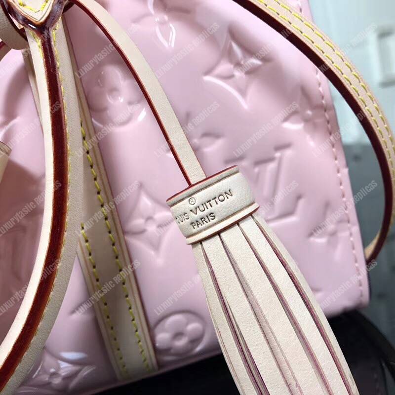 LV Monogram Vernis Neo Triangle Bag Pink