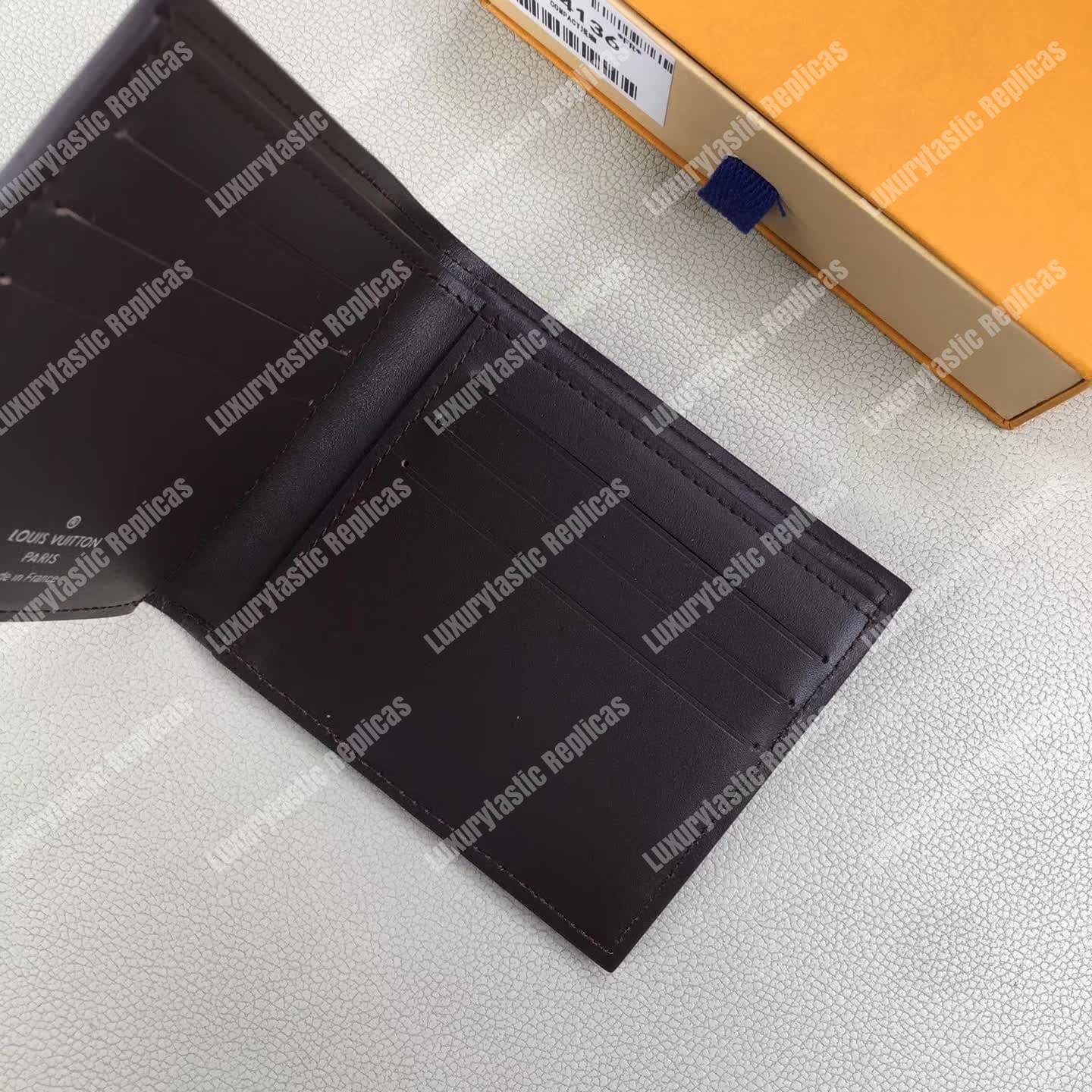 LV Compact Wallet Utah Leather Marron