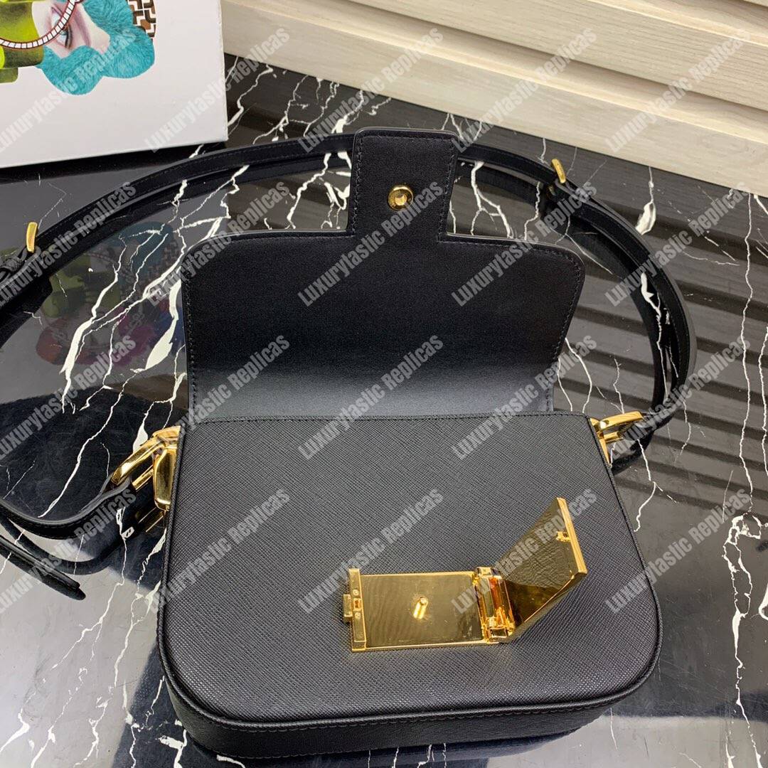 Pra*a emblème saffiano leather bag black