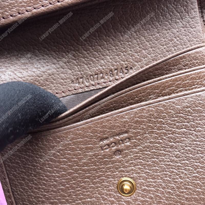 G*u*i queen margaret gg sup*e card case wallet brown