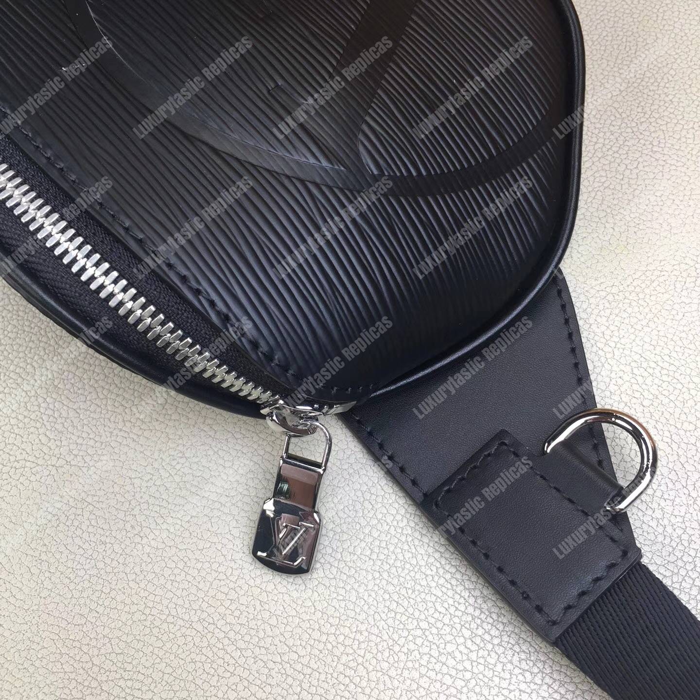 LV Bumbag Epi Leather Noir