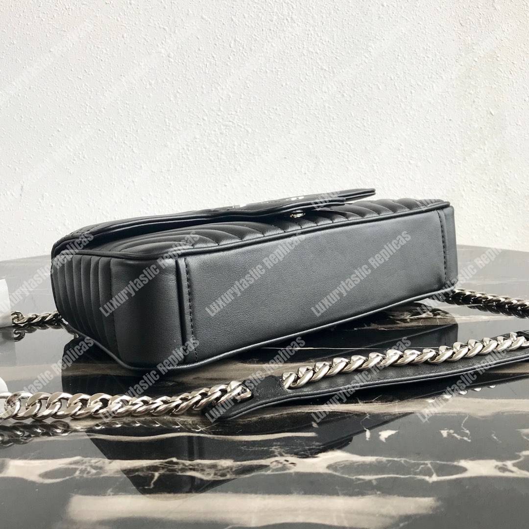 Pra*a diagramme medium leather bag black