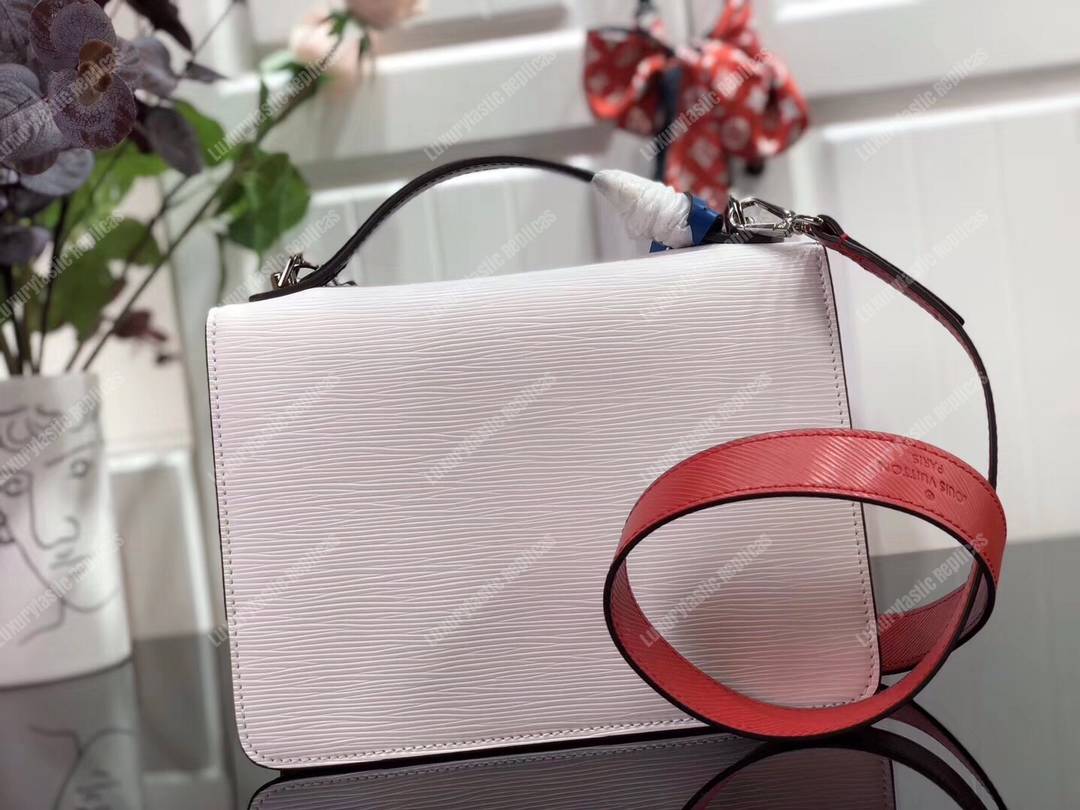 LV Pochette Epi Leather Black/White