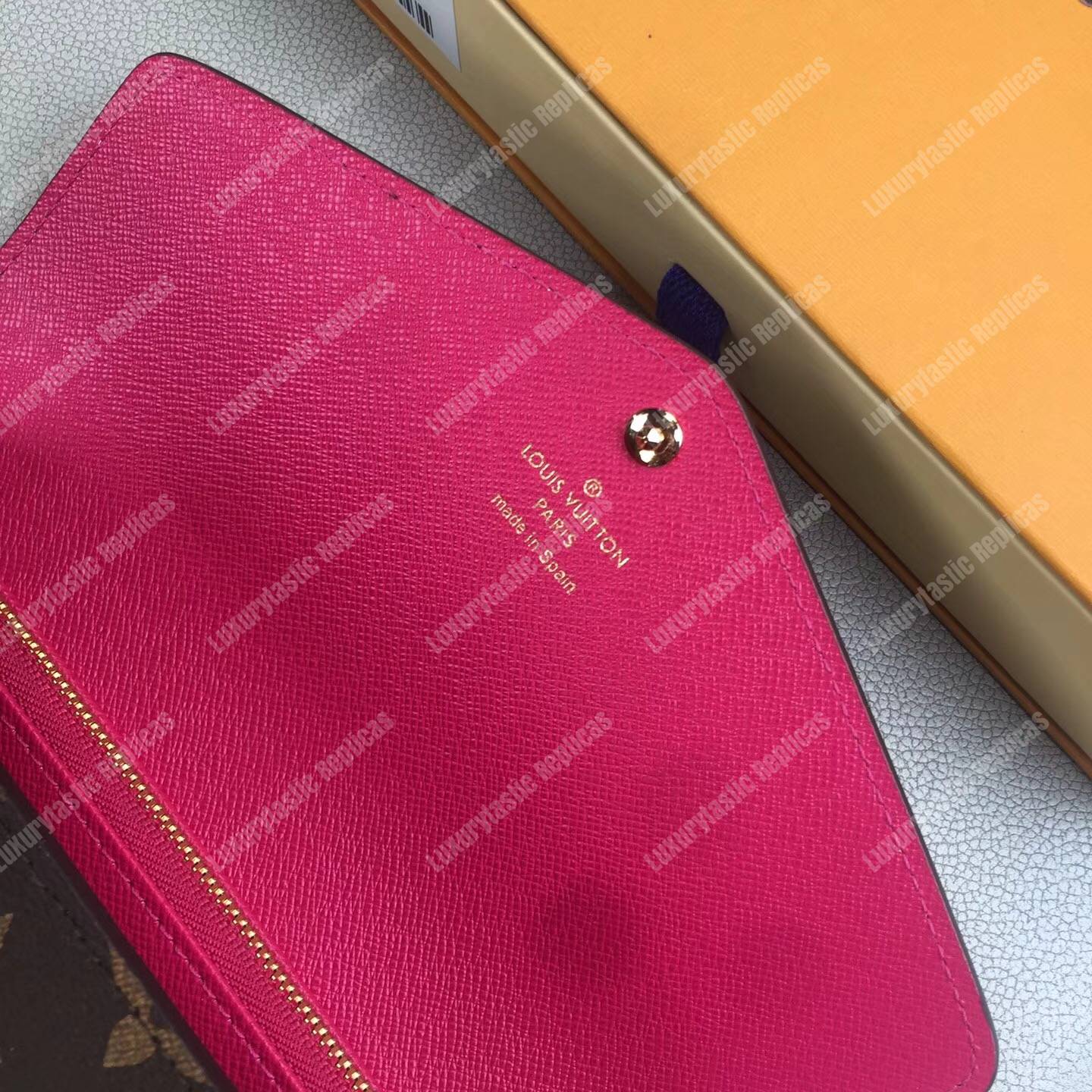 LV Sarah Wallet Monogram