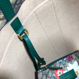 G*u*i ophidia gg flora medium tote green