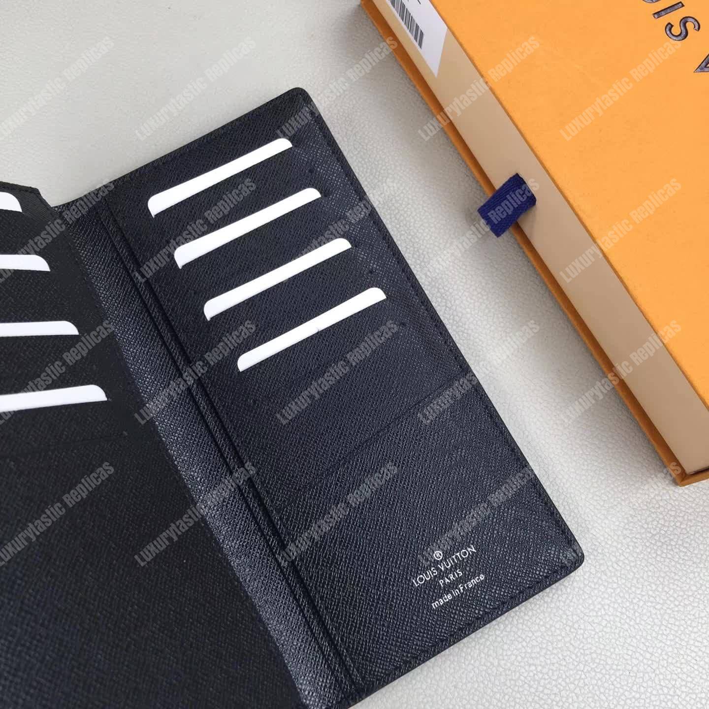 LV Brazza Wallet Taiga Leather Noir