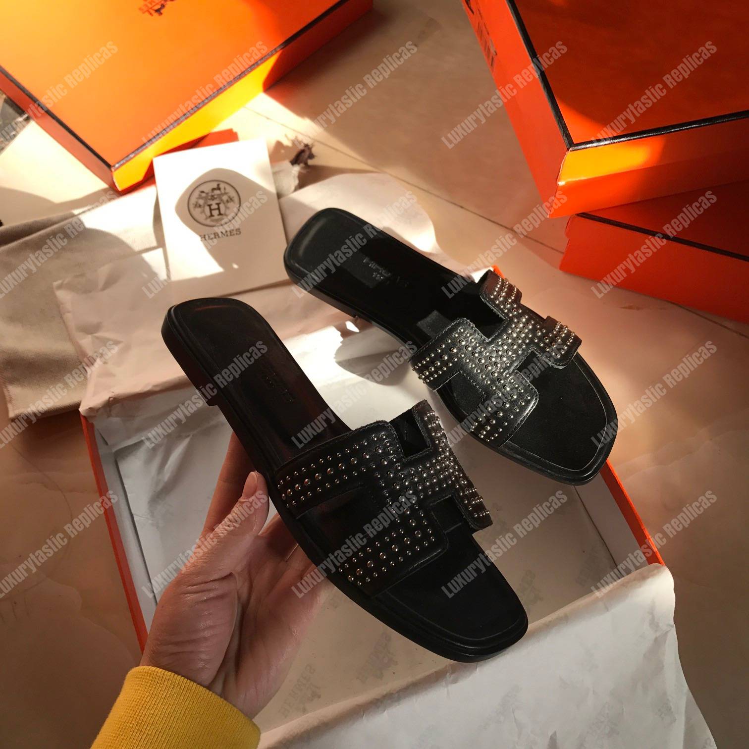 H**mes oran sandal full stud black