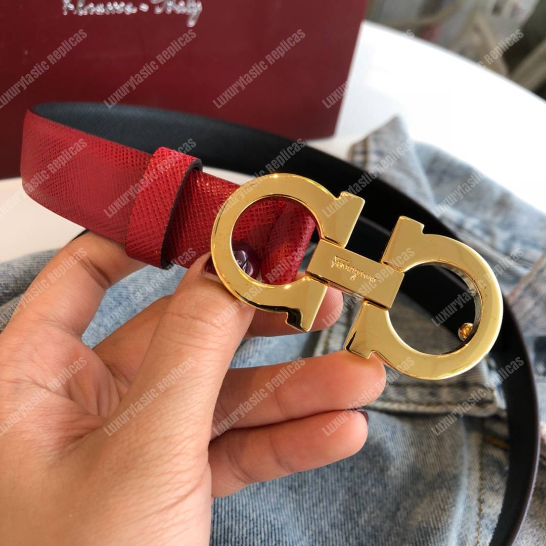 Salvatore Ferragamo Sized Gancini Belt Red / Black