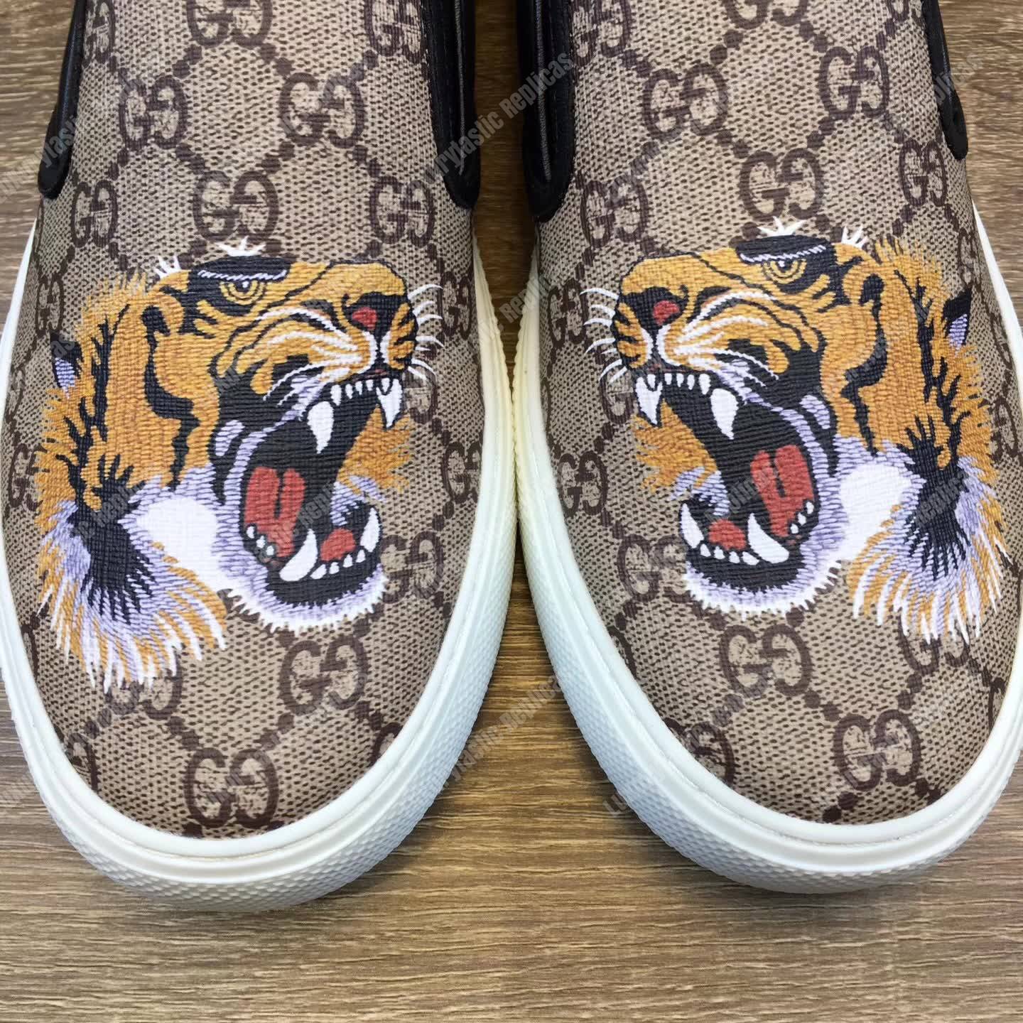G*u*i gg sup*e tiger slip-on sneaker