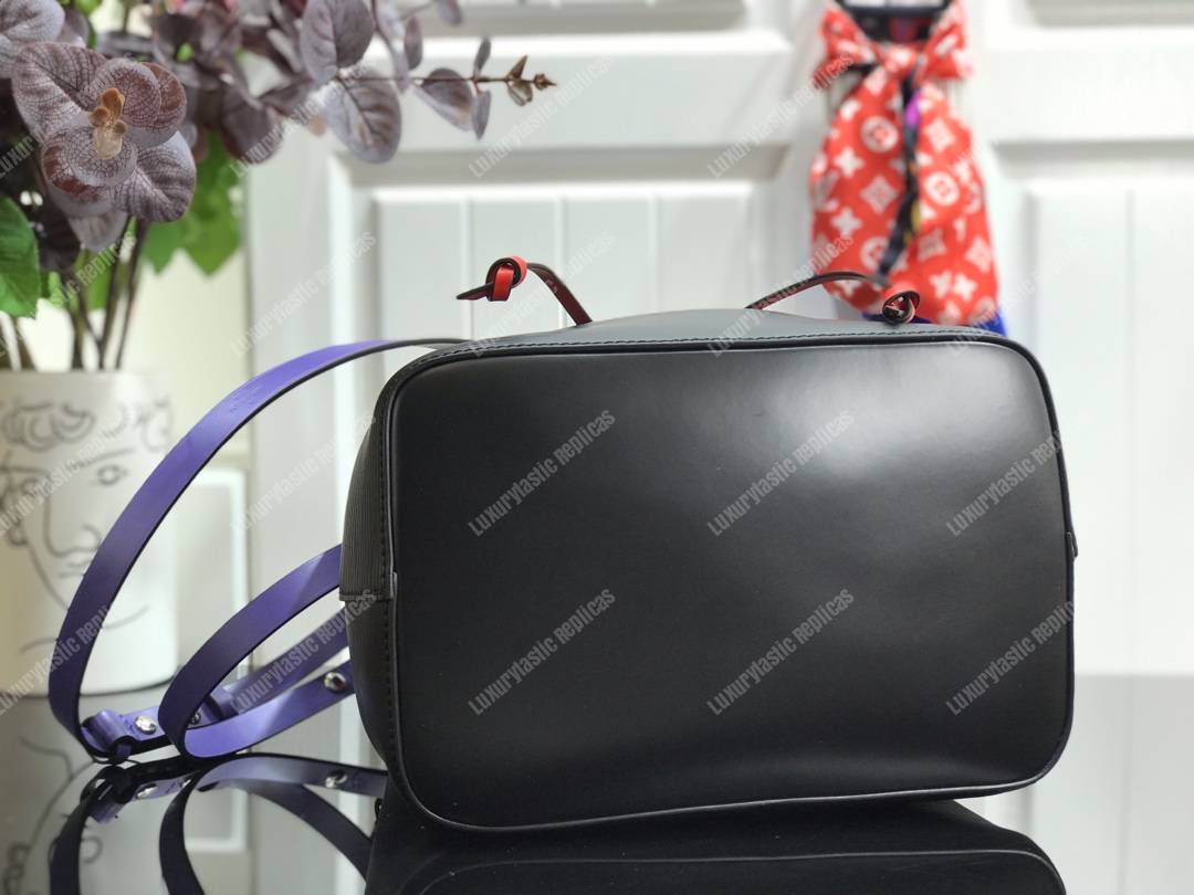 LV NéoNoé Bucket Bag Epi Leather Black