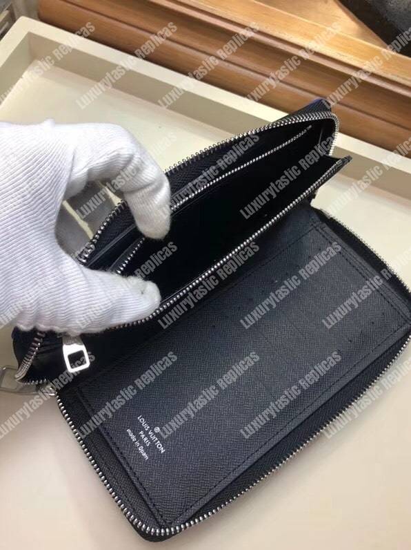 LV Zippy Wallet Vertical Taiga Leather