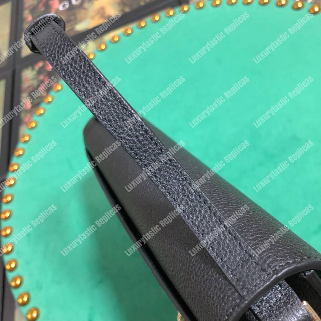 G*u*i zumi black smooth leather small shoulder bag