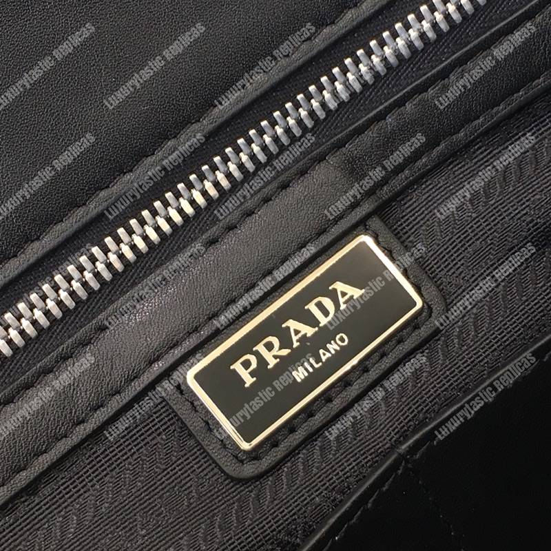 Pra*a saffiano leather work bag red