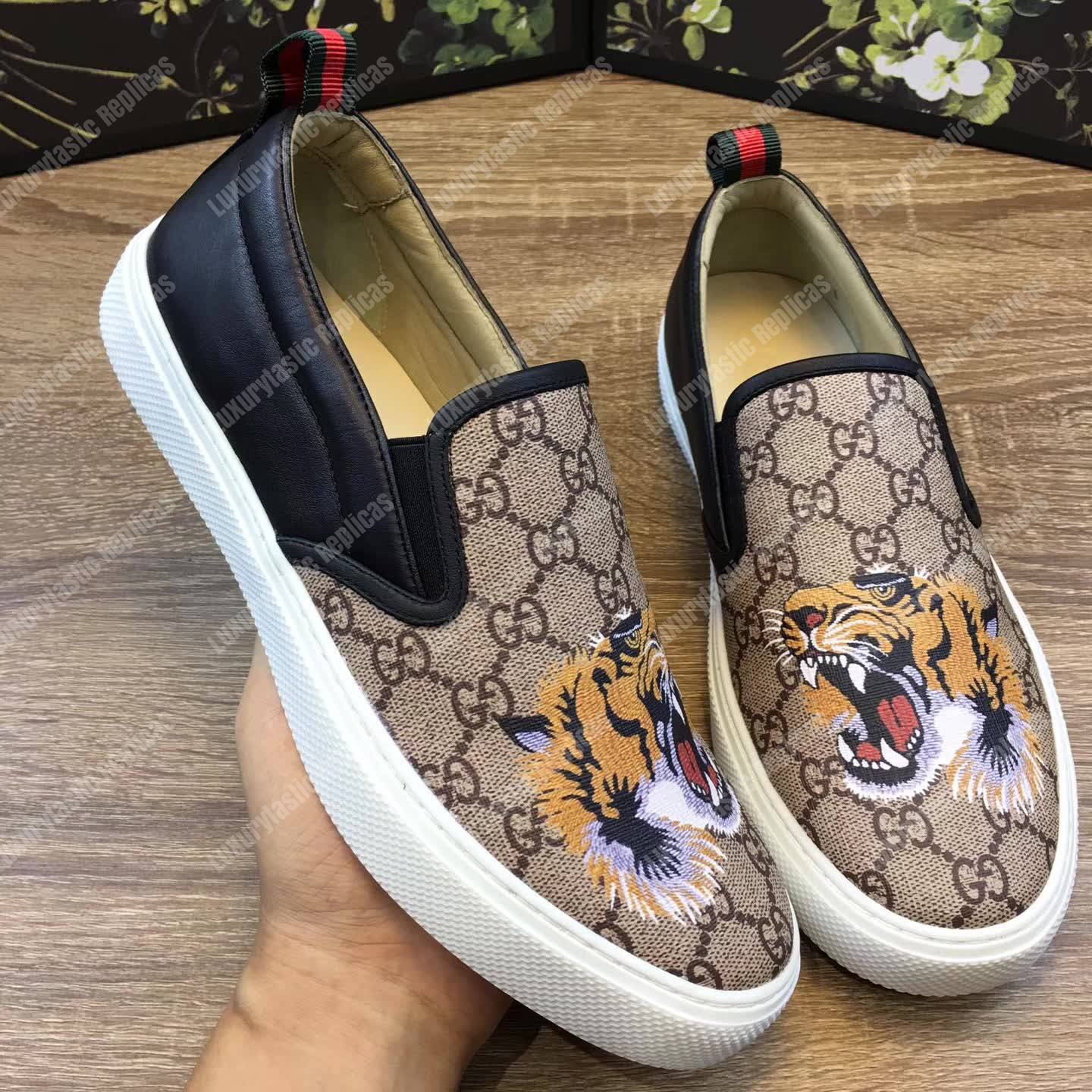 G*u*i gg sup*e tiger slip-on sneaker