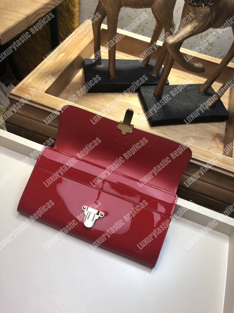 LV Cherrywood Wallet Patent Leather Red