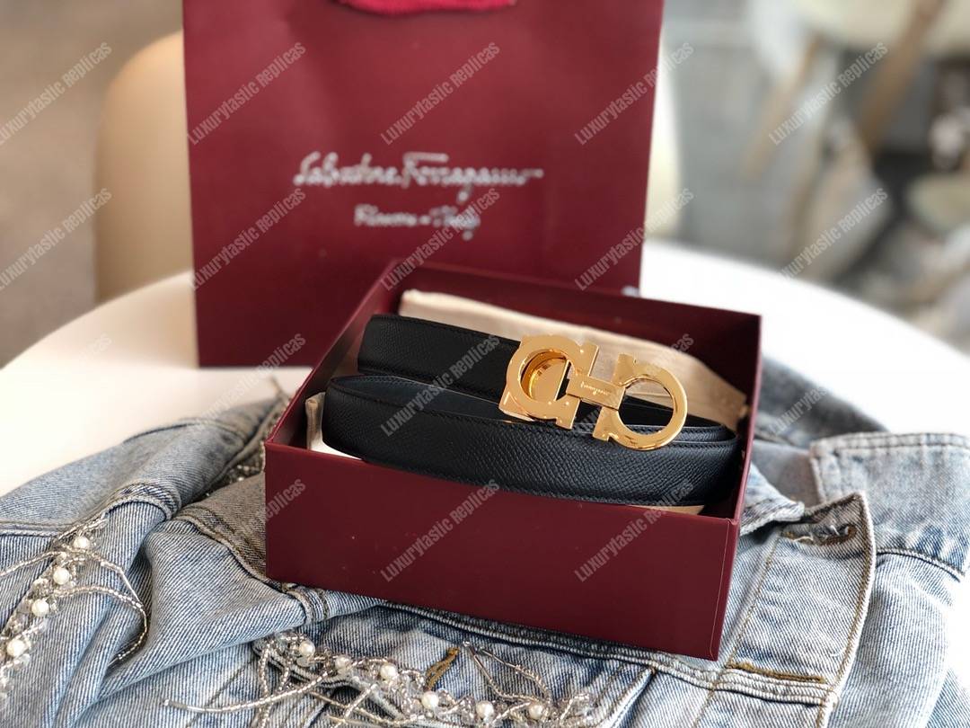 Salvatore Ferragamo Adjustable Gancini Belt Black