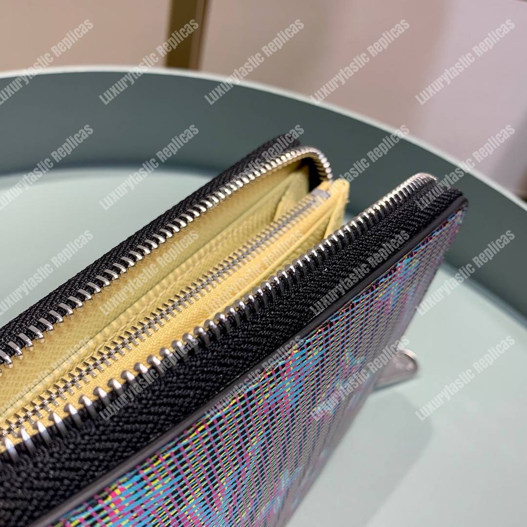 LV Zippy Wallet Monogram LV Pop motif