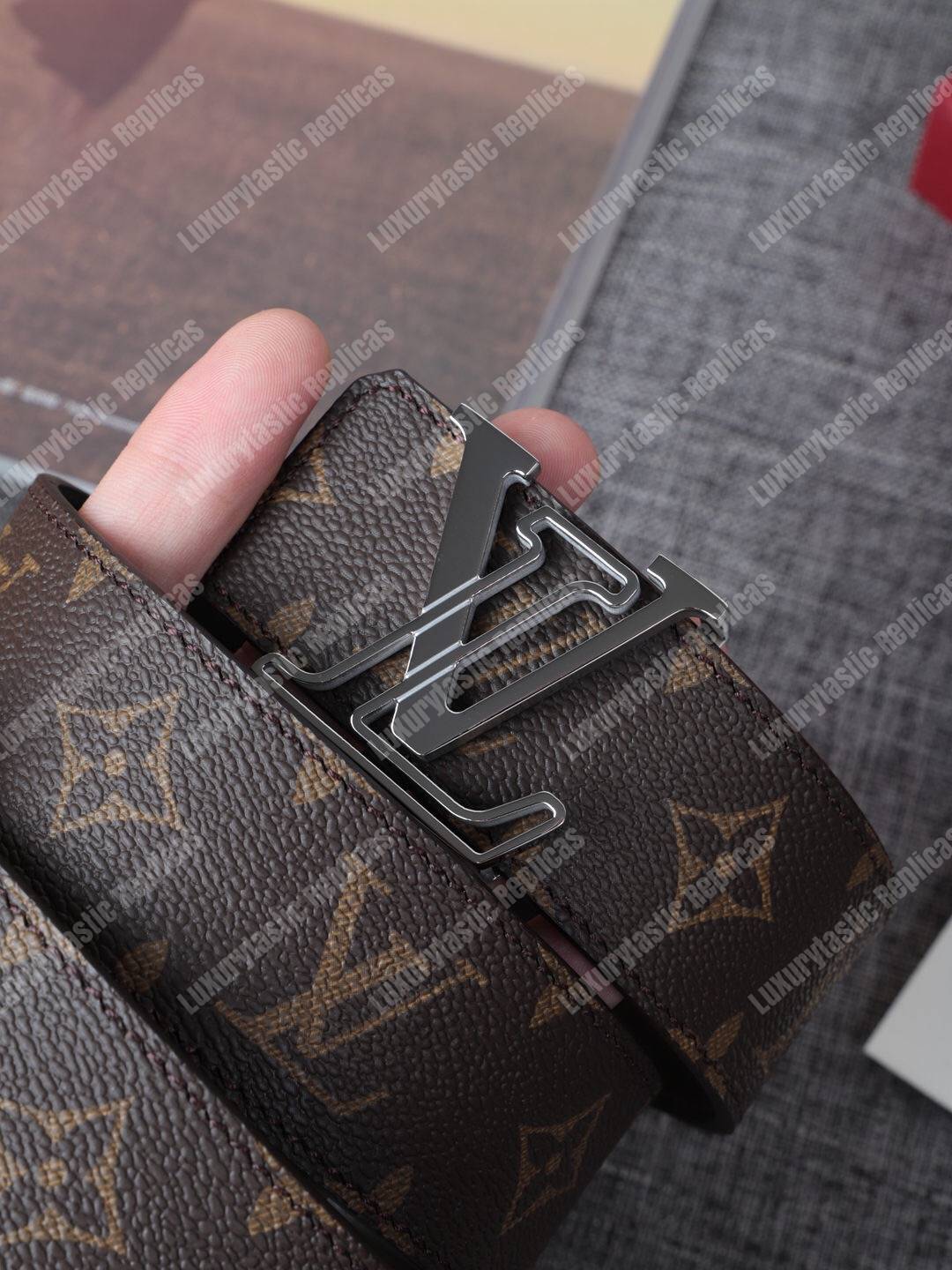 LV Line 40mm Reversible Monogram Belt